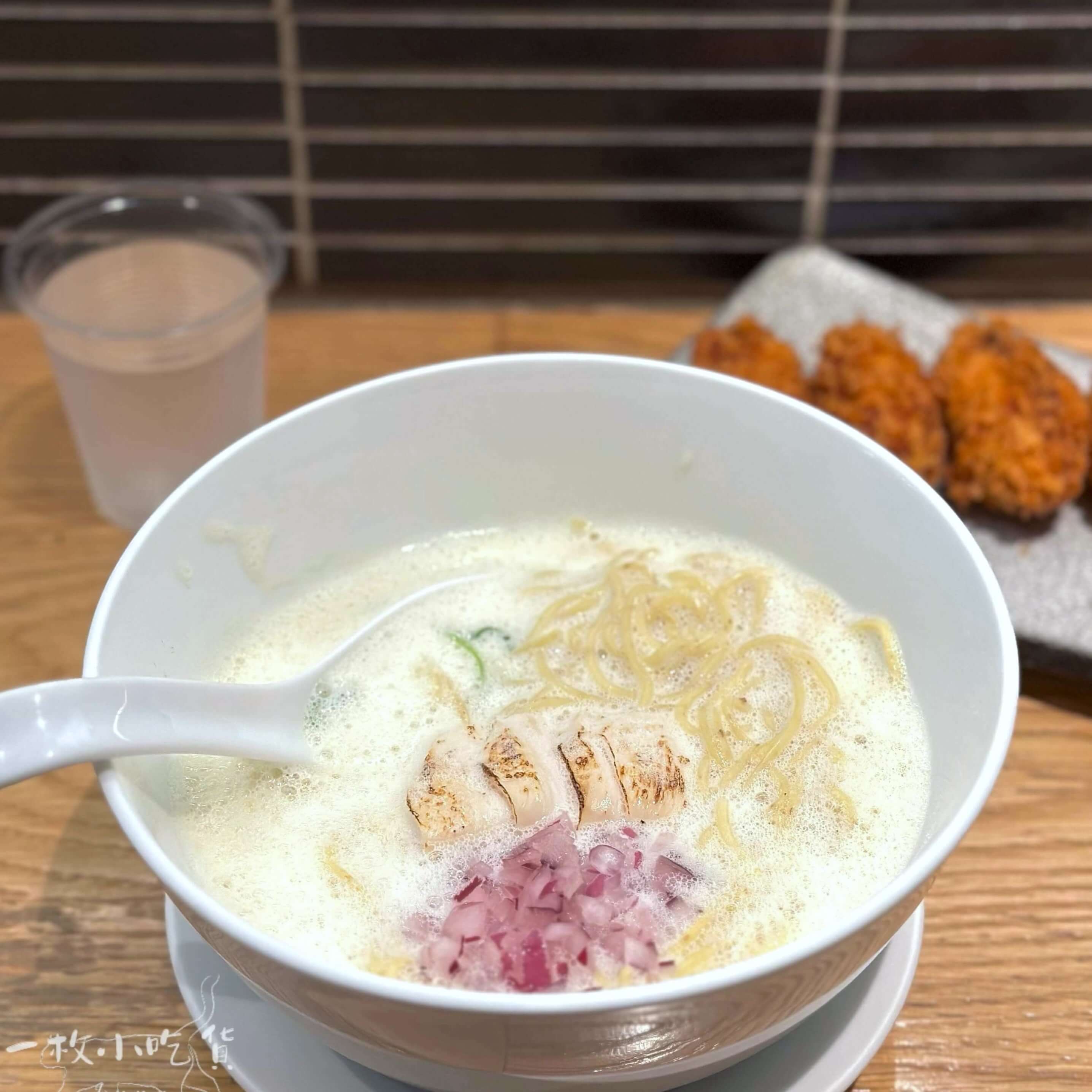 chicken white paitan ramen