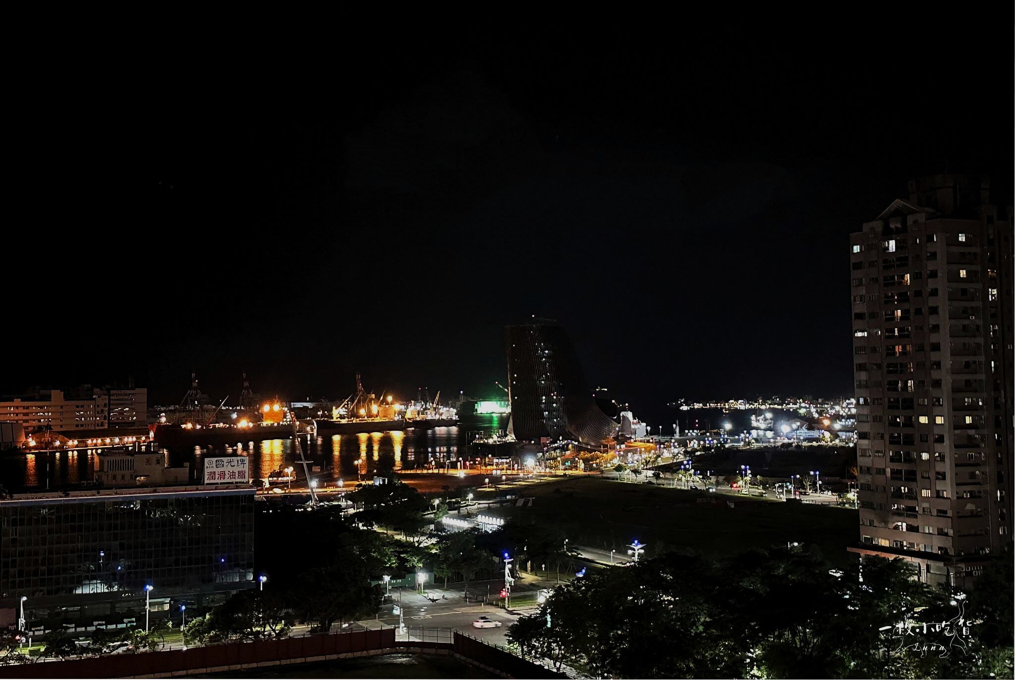 Kaohsiung Main Public Library 6
