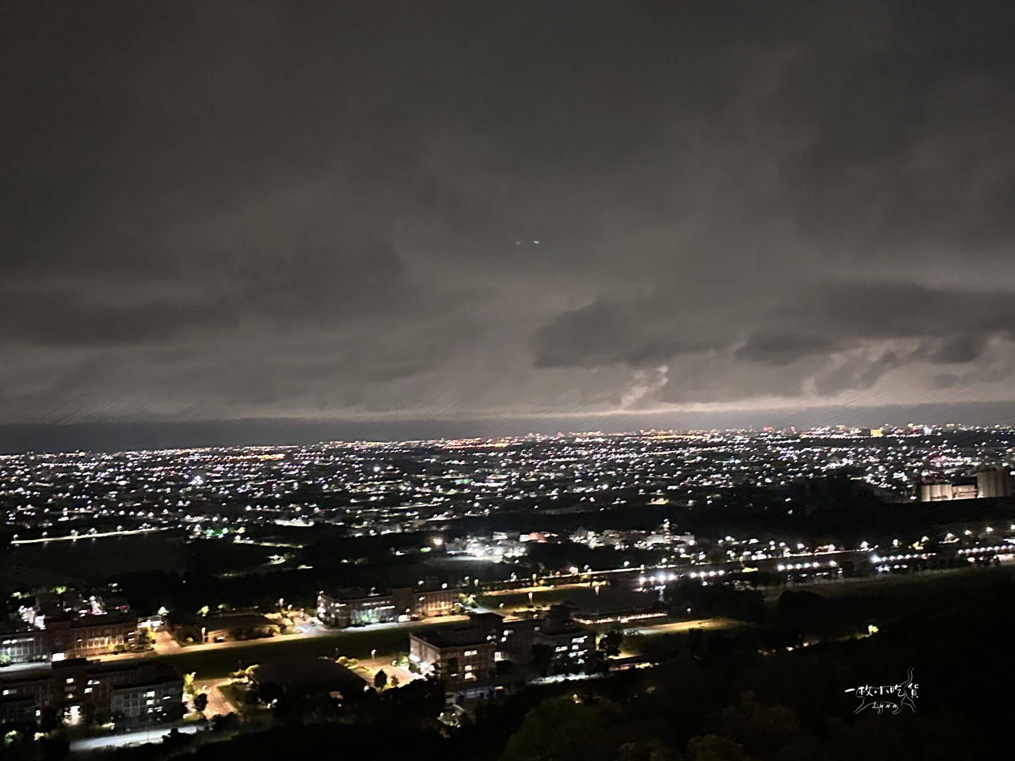 Starry Dagangshan Scenic Cafe7