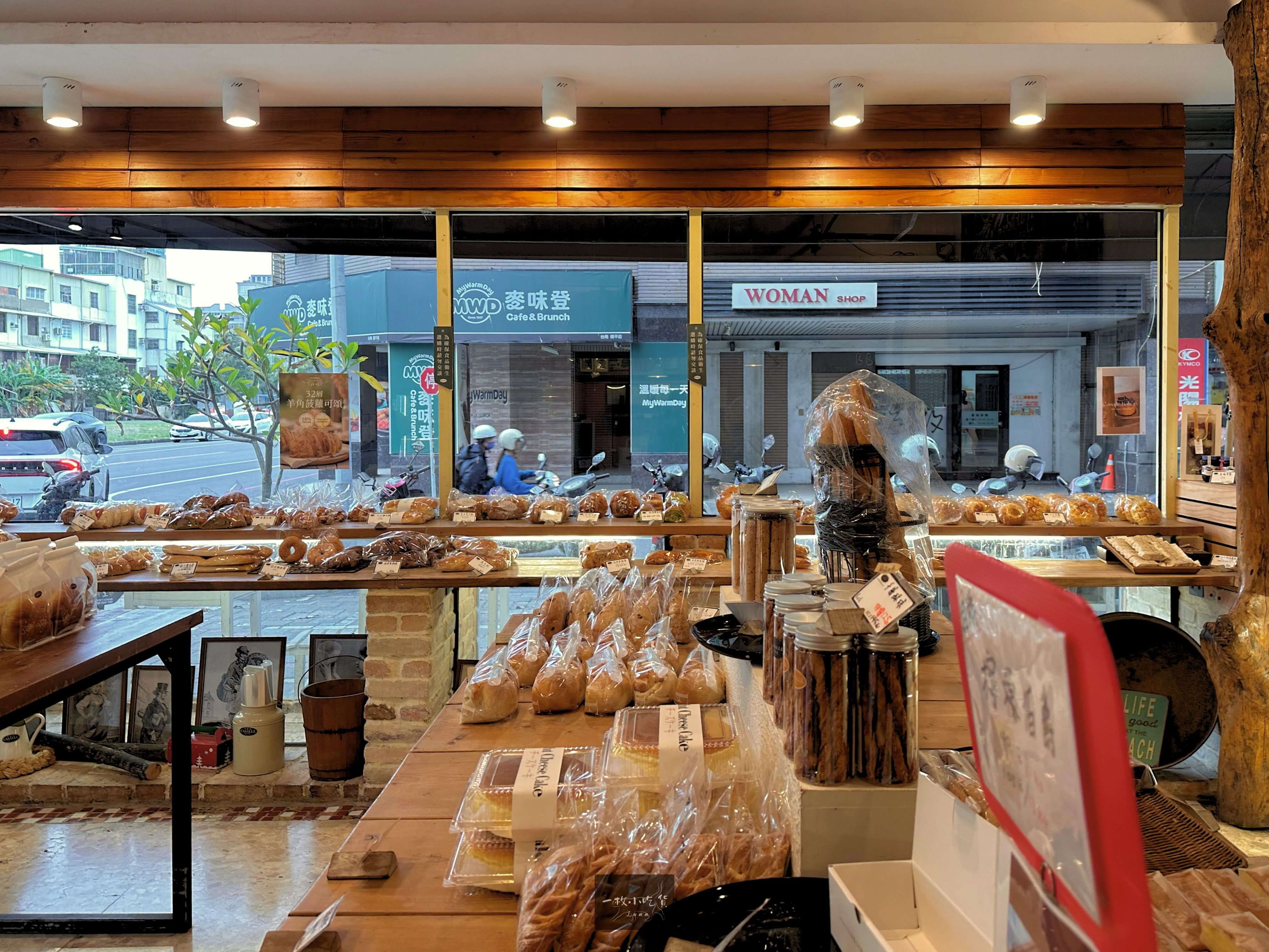 Casalle Bread Shop1