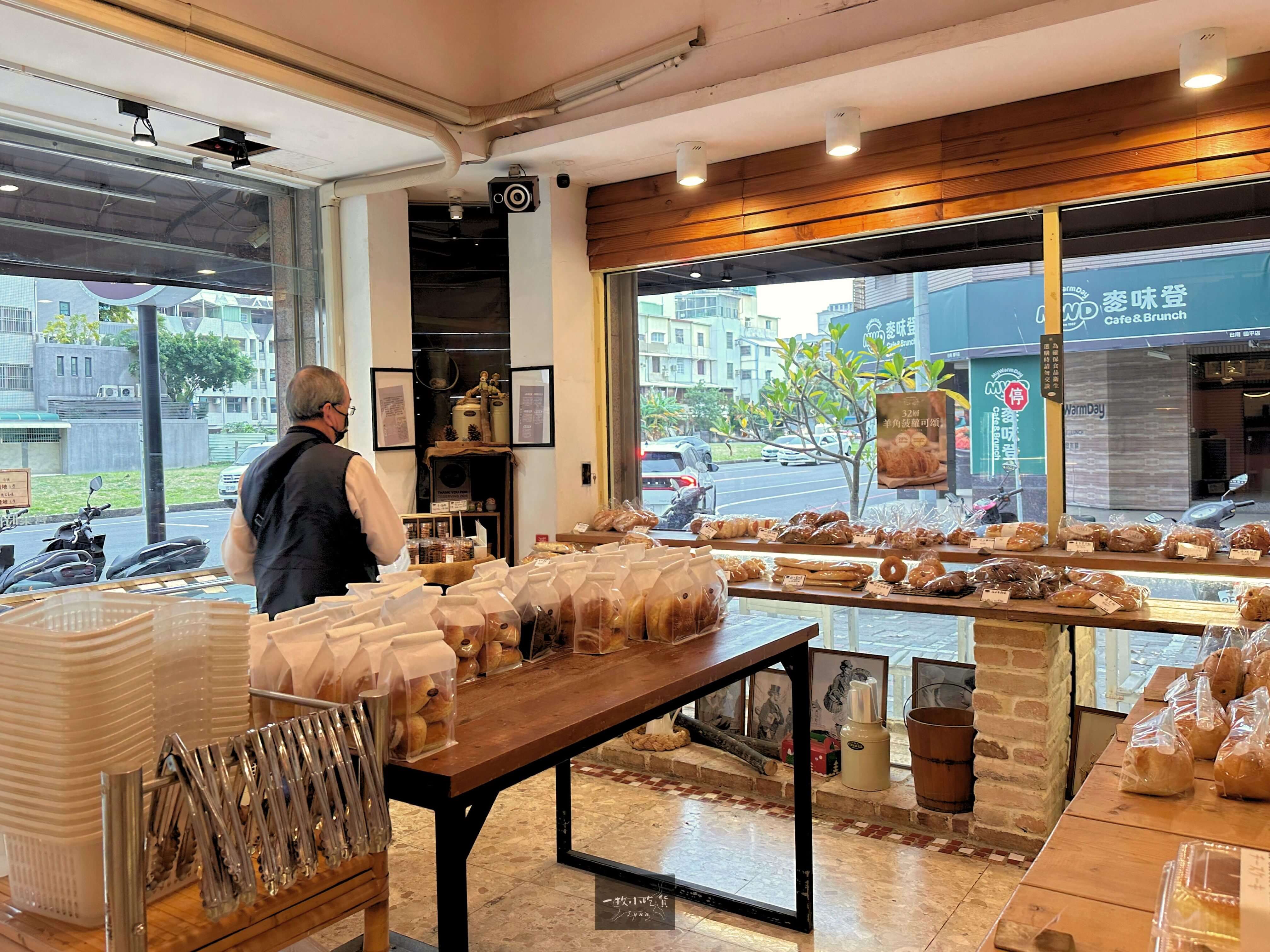Casalle Bread Shop2
