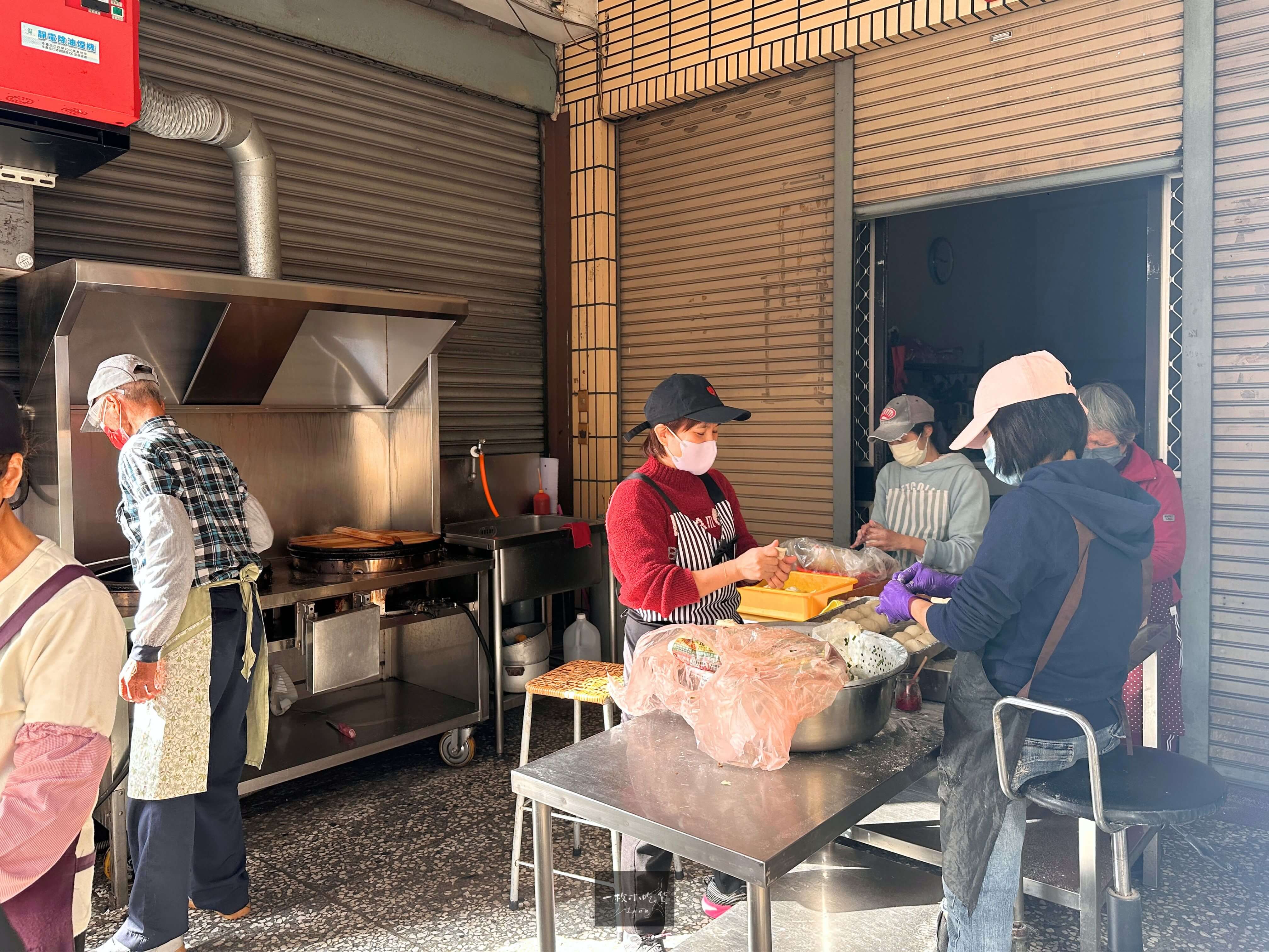 Dadun 11th Street Pan fried Buns2